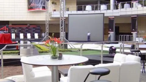 富勒姆与威廉续约，英超之旅再启！